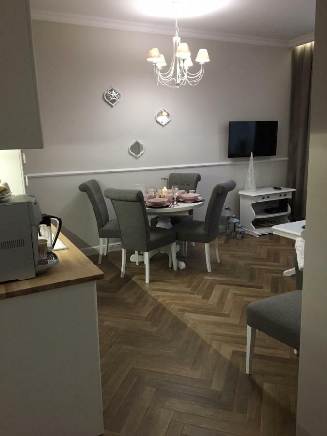 Family & Business Sauna Apartments Sienkiewicza No1 Centrum Plac Lliteratow- Piekny Apartament - 1 Bedroom With Private Sauna, Bath With Hydromassage, Parking Kielce Bagian luar foto