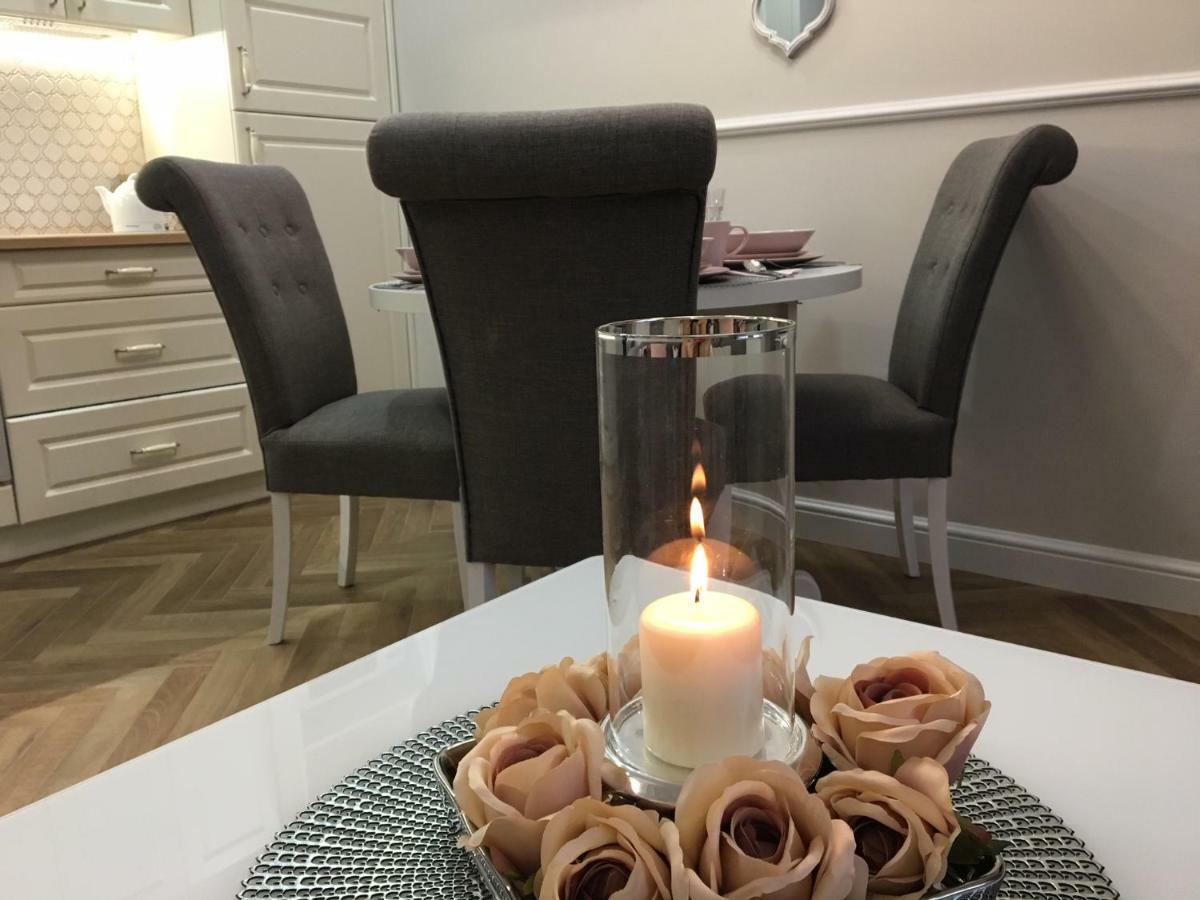 Family & Business Sauna Apartments Sienkiewicza No1 Centrum Plac Lliteratow- Piekny Apartament - 1 Bedroom With Private Sauna, Bath With Hydromassage, Parking Kielce Bagian luar foto